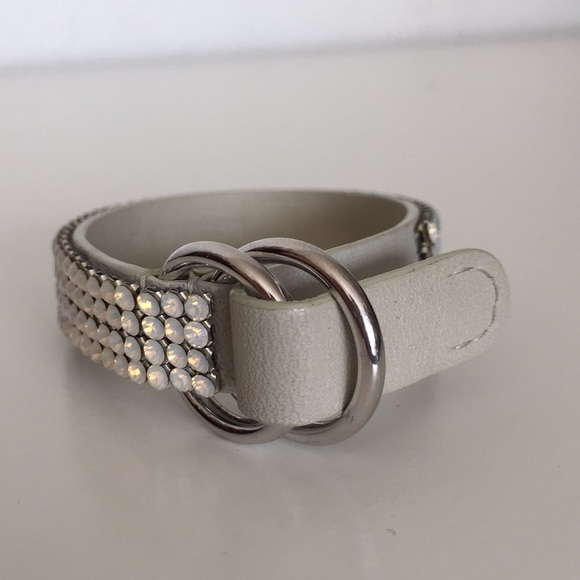 Swarovski Crystal Leather Bracelet Opalescent + Pineapple Jewelry Dish - Picture 5 of 12